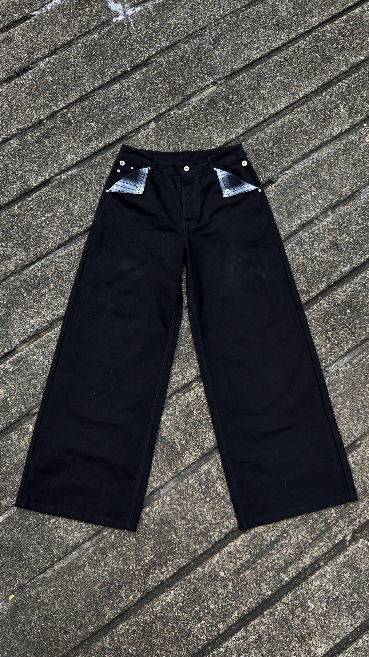 black plaid canvas